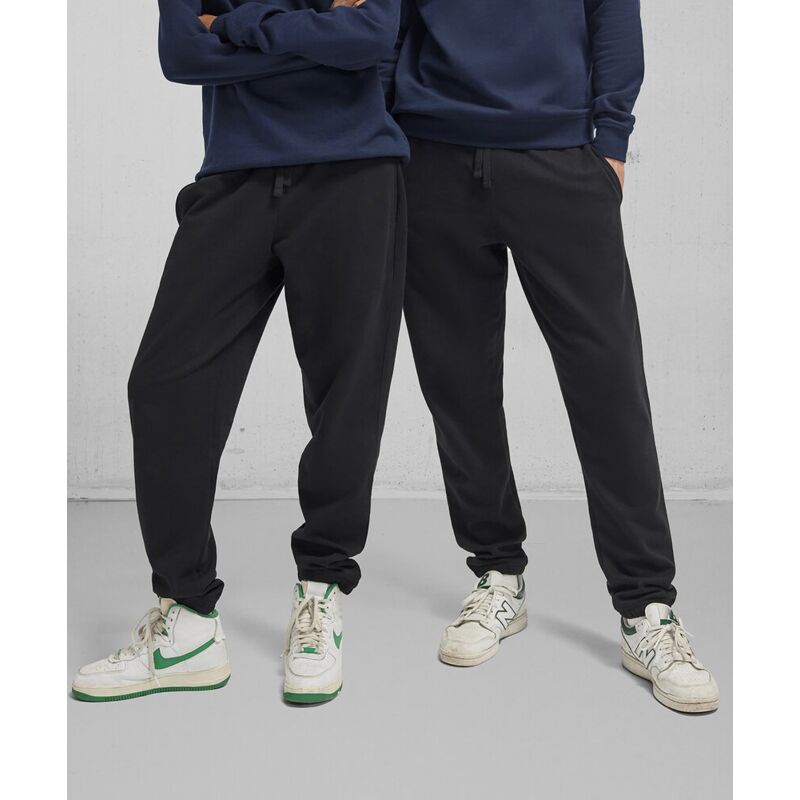 B&C ID.000 sweatpants Thumbnail