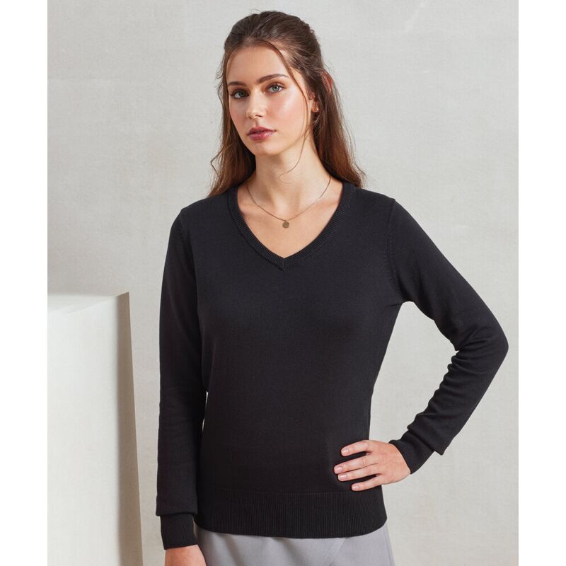 Women's v-neck knitted sweater Thumbnail