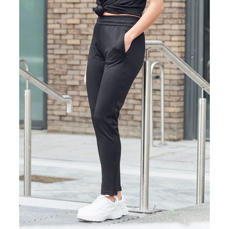 Women's slim leg jogger Thumbnail